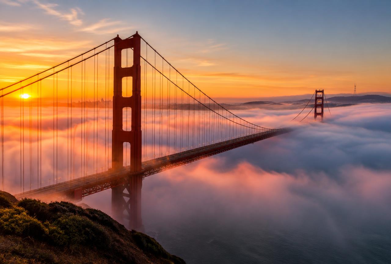 San Francisco travel scene